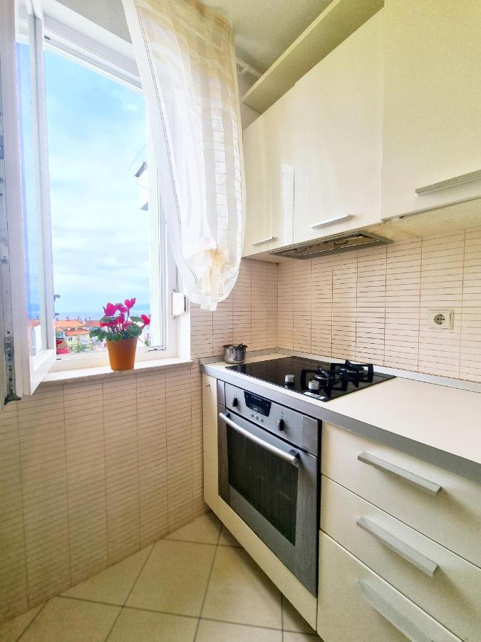 Apartment Rijeka With Sea View 외부 사진