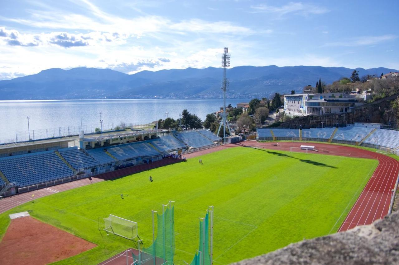 Apartment Rijeka With Sea View 외부 사진